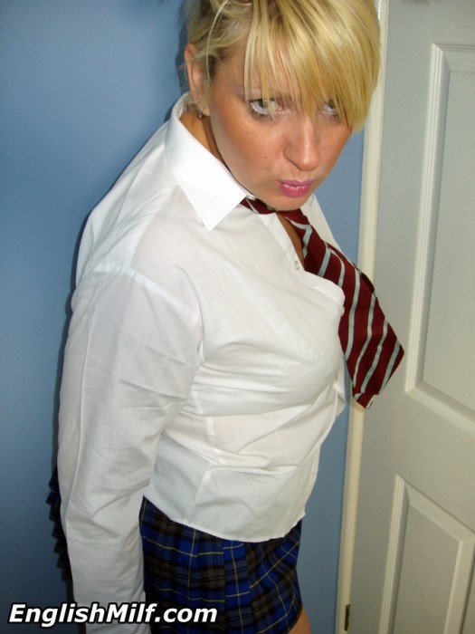 Amateur british mature in ff nylons suck