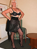 Middle age blonde hot in pantyhose